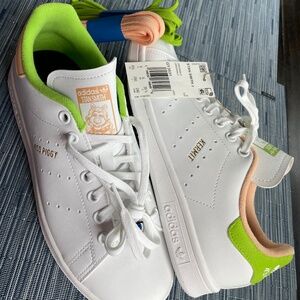 Adidas Stan Smith Kermit Miss Piggy NWT